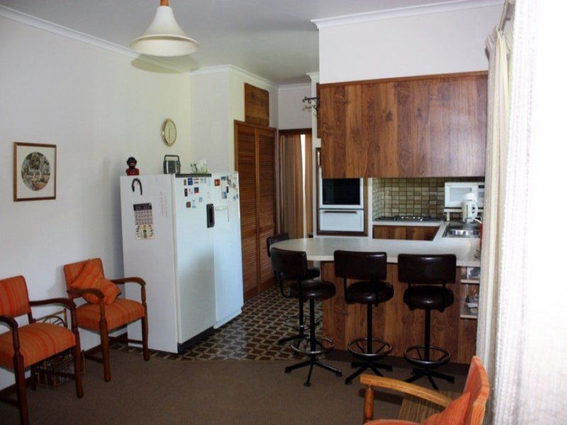 37 Shadforth Street, Benalla VIC 3672