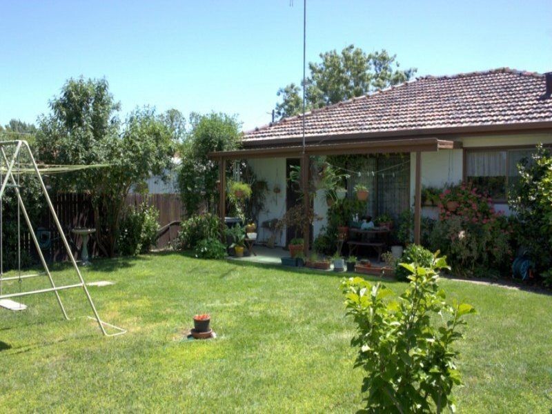 37 Shadforth Street, Benalla VIC 3672