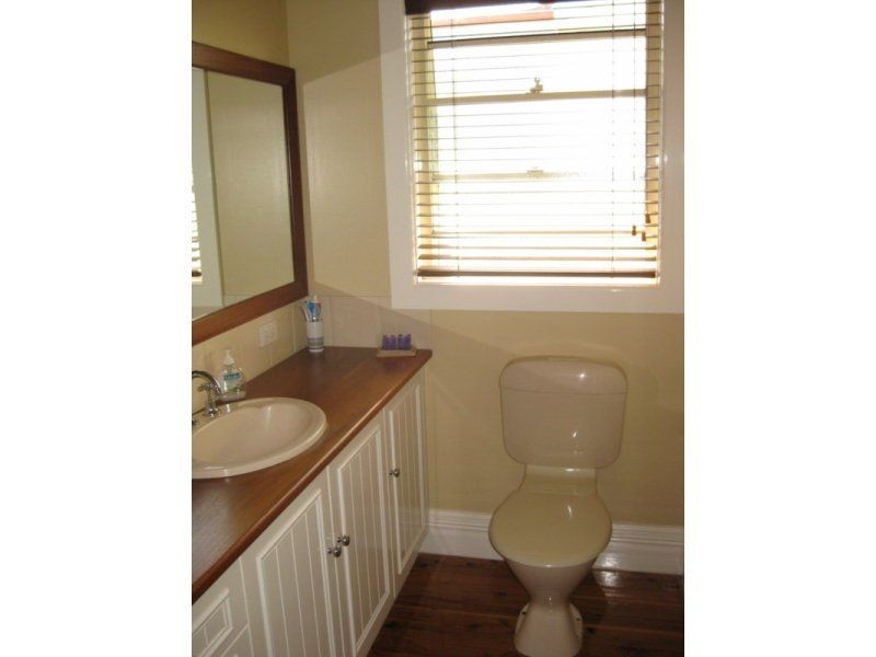 32 Goomalibee Street, Benalla VIC 3672