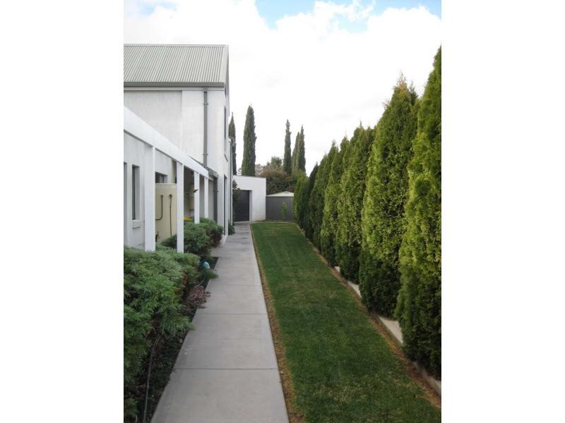 19 Grubissa Court, Benalla VIC 3672