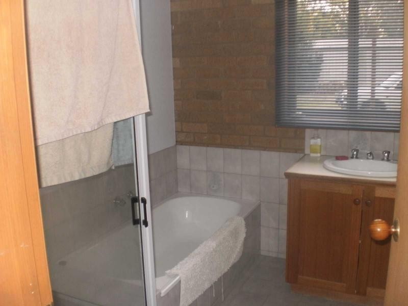 14 Fox Street, Winton VIC 3673