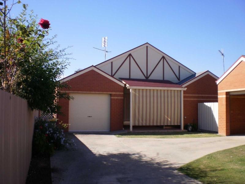 3/11 Carrier Street, Benalla VIC 3672