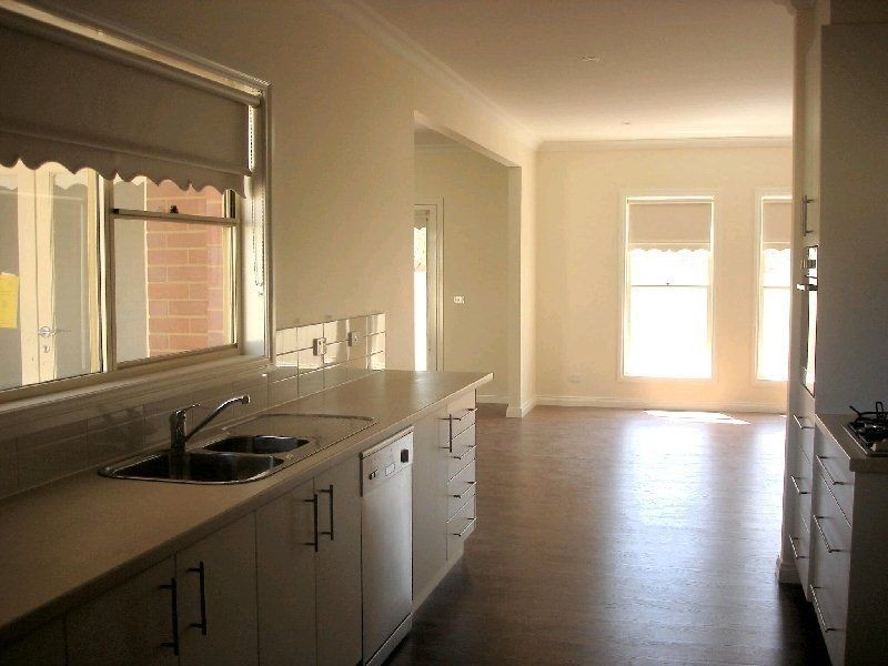 5 Wattletree Grove, Benalla VIC 3672