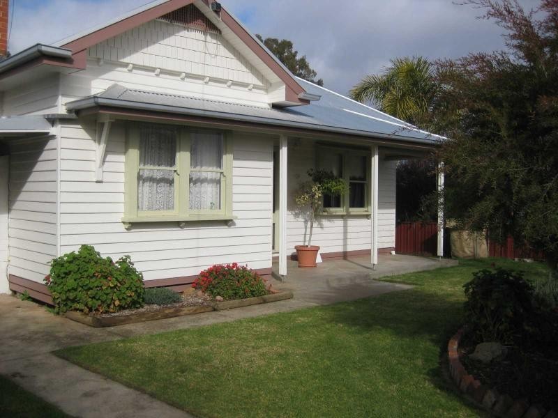 11 Purcell Street, Benalla VIC 3672