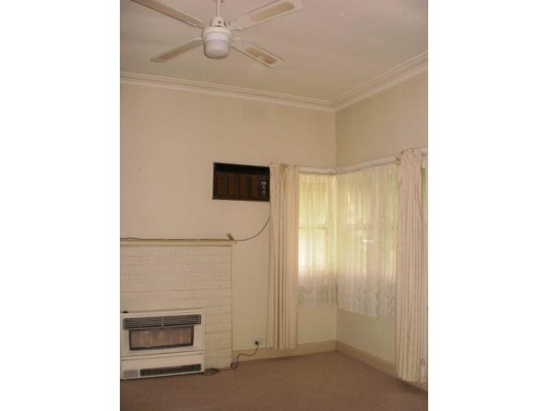 9 McIvor Street, Benalla VIC 3672