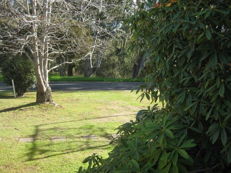 24 Parkview Parade, Benalla VIC 3672