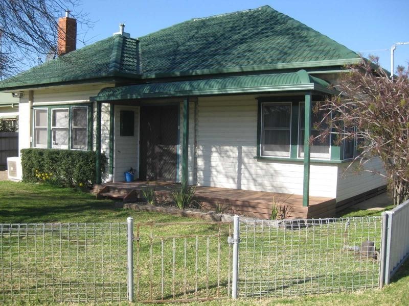 2 Gordon Street, Benalla VIC 3672