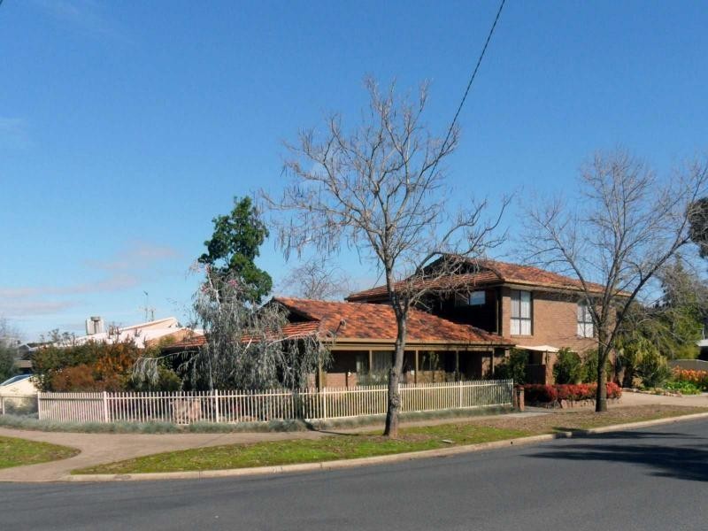 78 Monds Avenue, Benalla VIC 3672