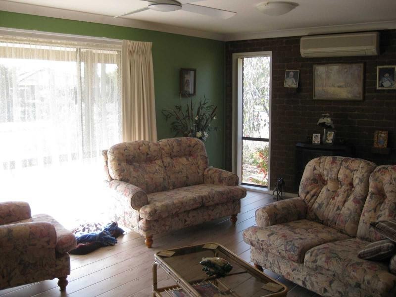 78 Monds Avenue, Benalla VIC 3672