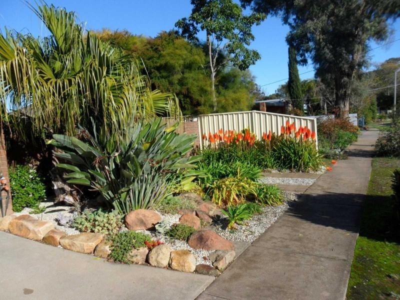 78 Monds Avenue, Benalla VIC 3672