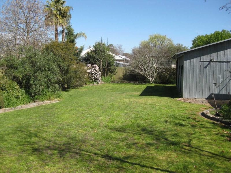 8a Davey Street, Benalla VIC 3672