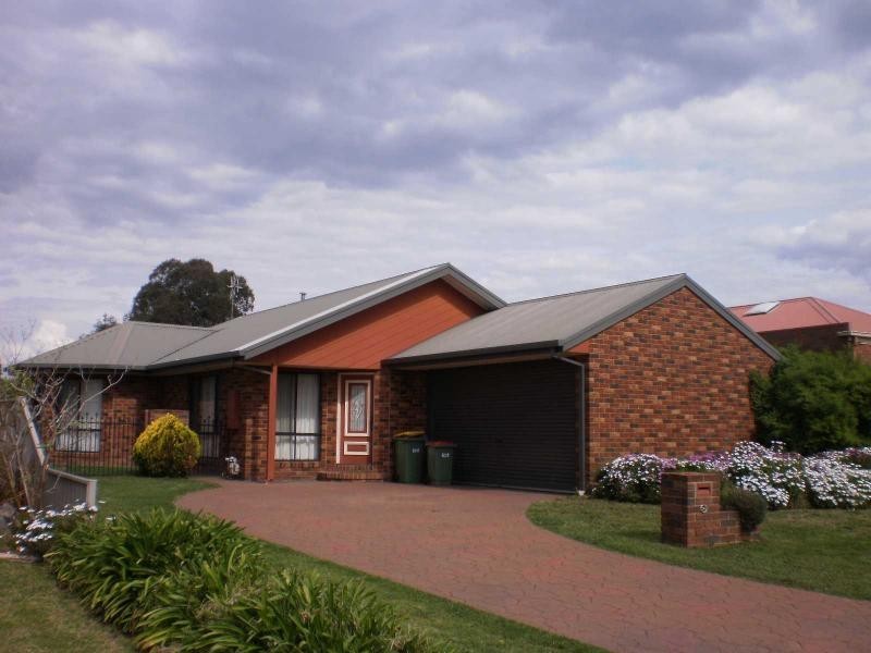 4 Kurrajong Court, Benalla VIC 3672