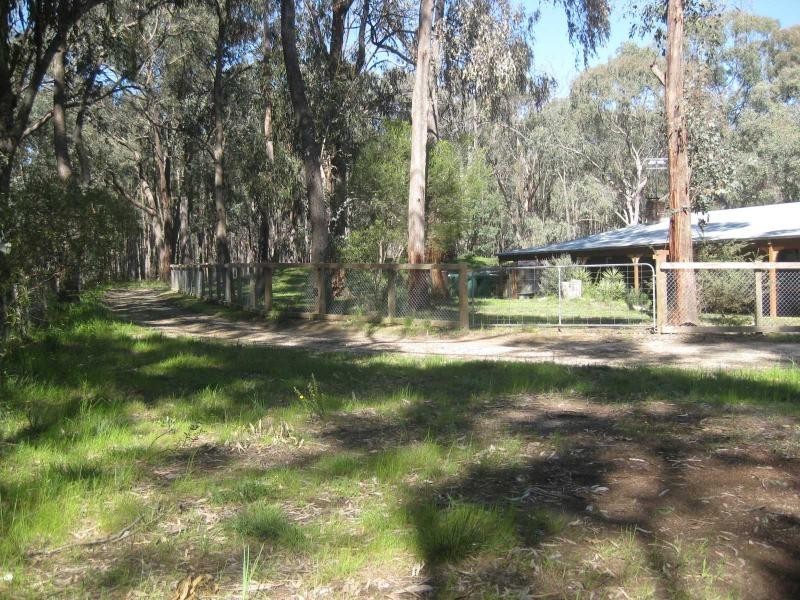 135 Tully Road, Lima East VIC 3673