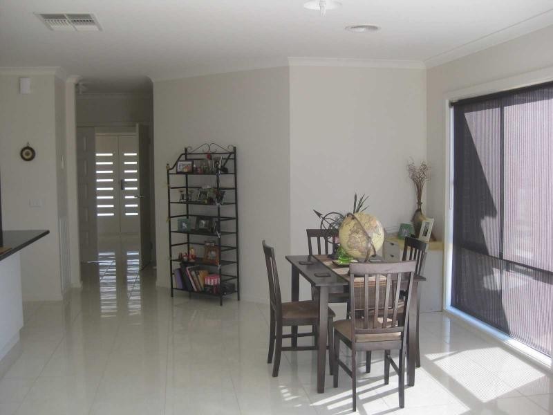 86 Racecourse Road, Benalla VIC 3672