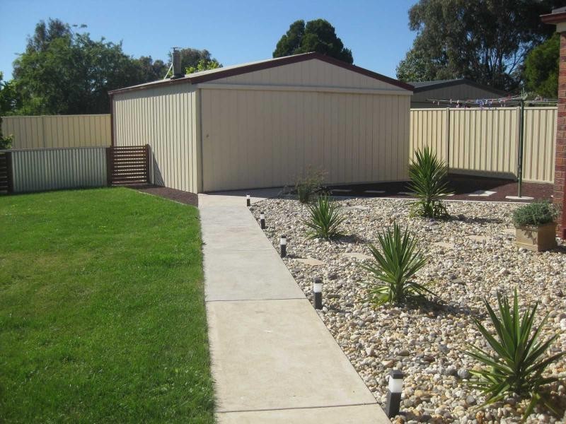 7 Ironbark Drive, Benalla VIC 3672