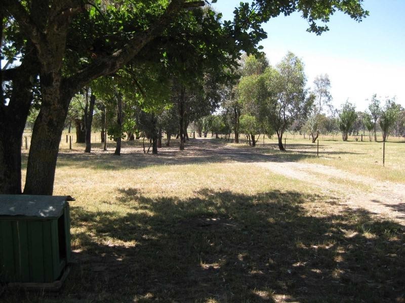 1/399 Dobsons Road, Benalla VIC 3672