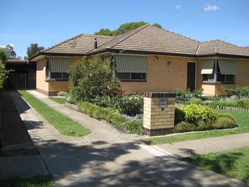 31 Shadforth Street, Benalla VIC 3672