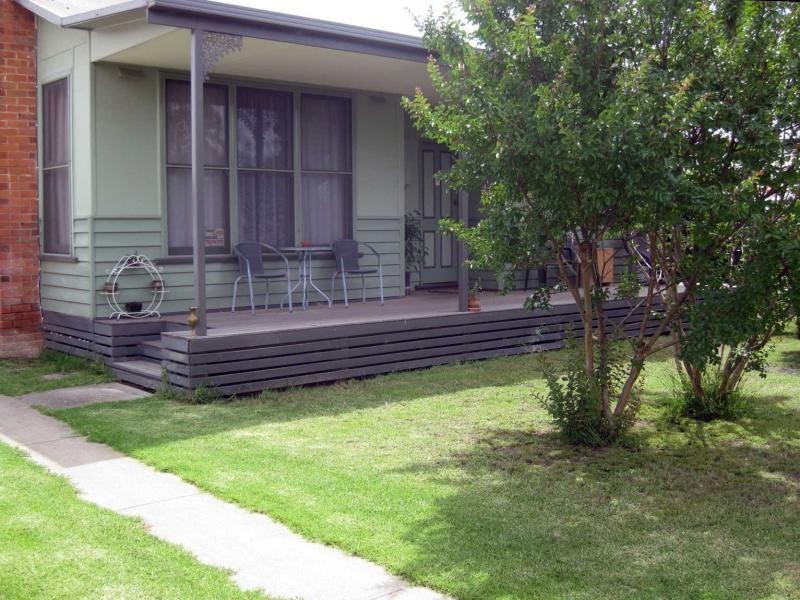 21 Meadows Avenue, Benalla VIC 3672