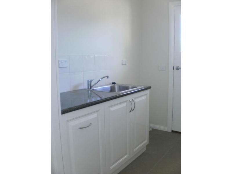 1/6 Peppermint Place, Benalla VIC 3672