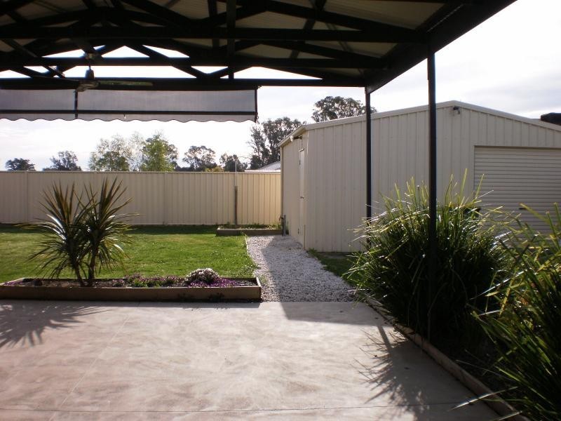 96 Thomas Street, Benalla VIC 3672