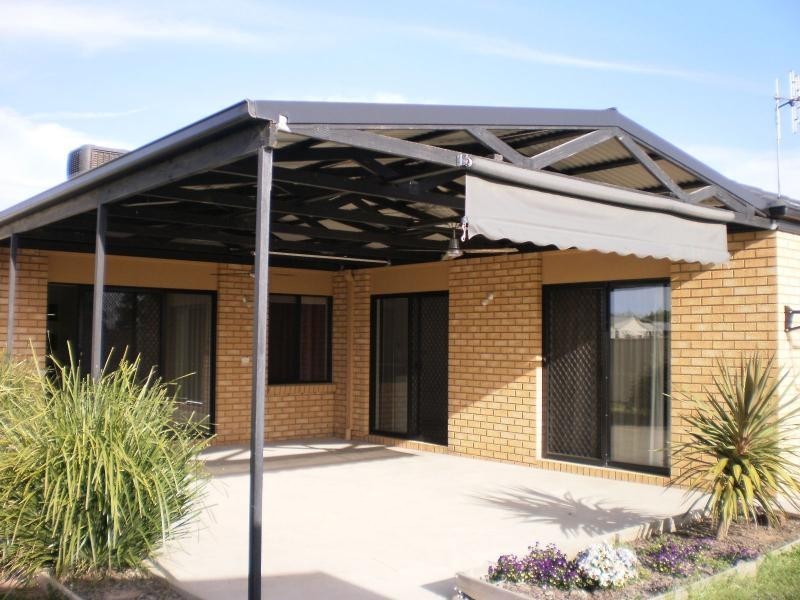 96 Thomas Street, Benalla VIC 3672