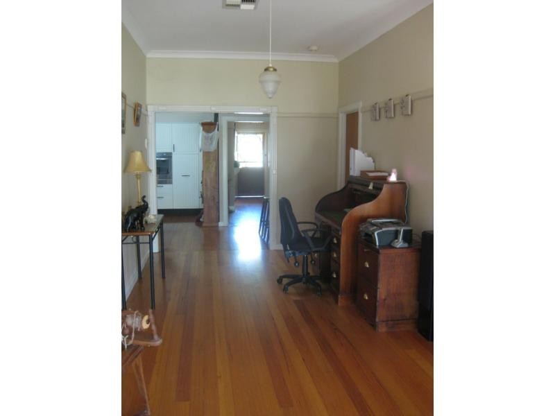 18 Deas Street, Benalla VIC 3672