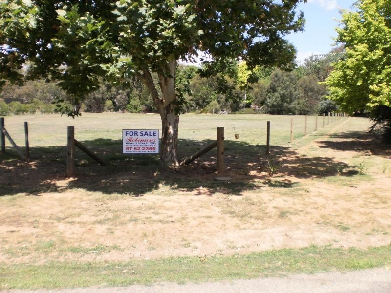 69 Grant Drive, Benalla VIC 3672