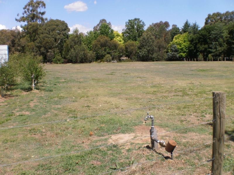 69 Grant Drive, Benalla VIC 3672