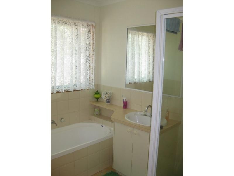 22 Mitchell Street, Violet Town VIC 3669