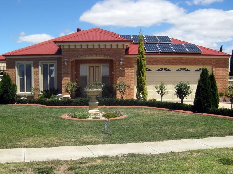 9 McNulty Drive, Benalla VIC 3672