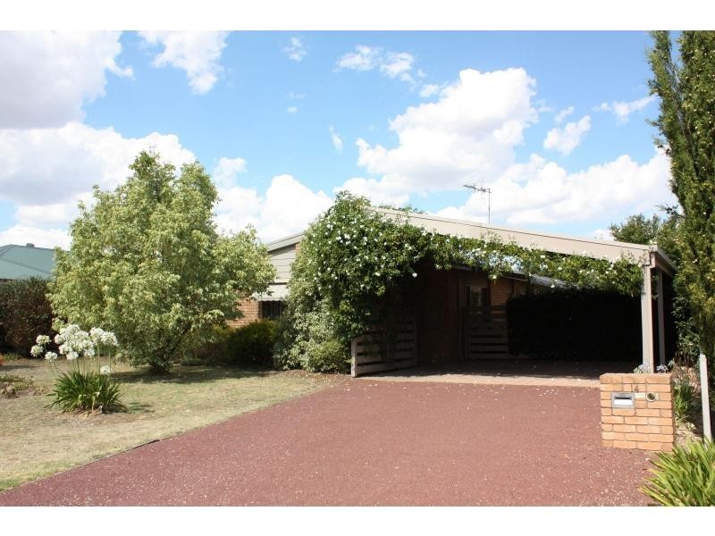 14 Kurrajong Court, Benalla VIC 3672