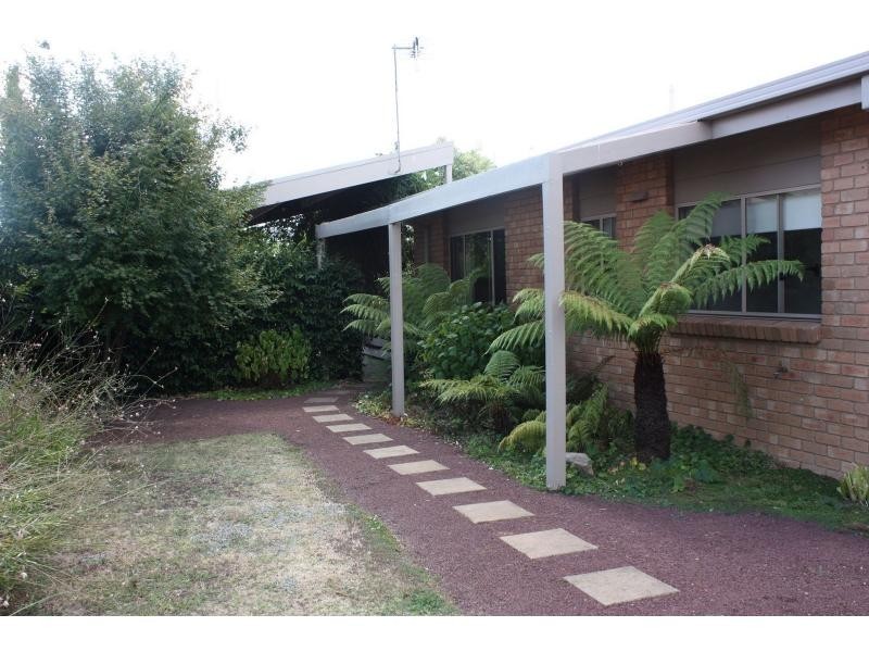 14 Kurrajong Court, Benalla VIC 3672