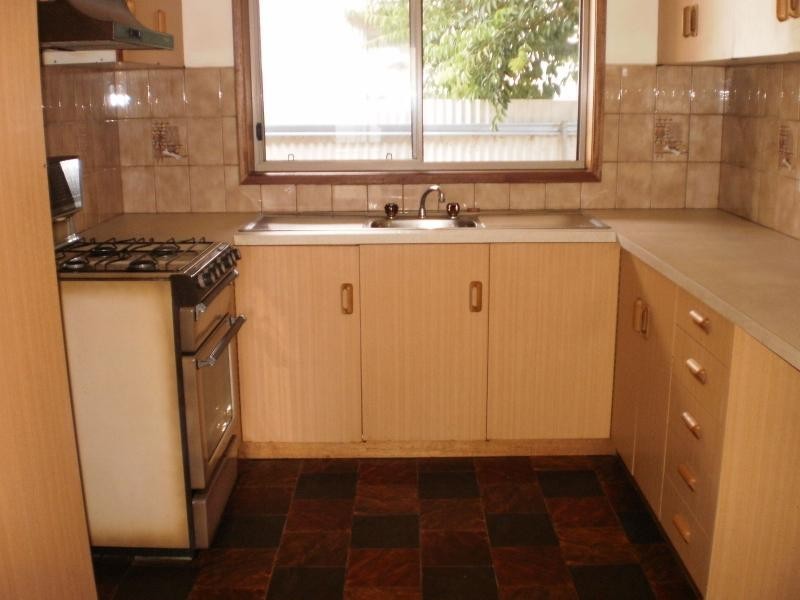 2/90 Salisbury Street, Benalla VIC 3672