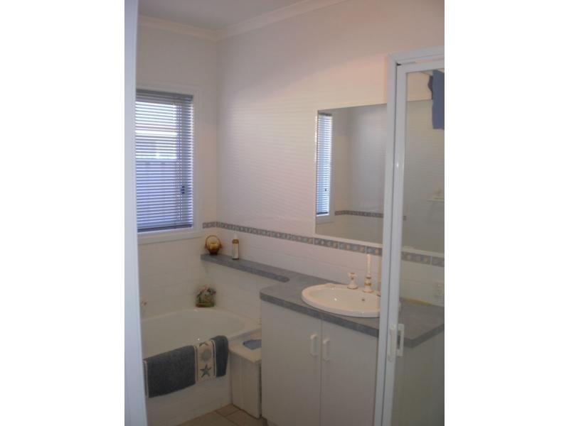 4 Moran Street, Benalla VIC 3672