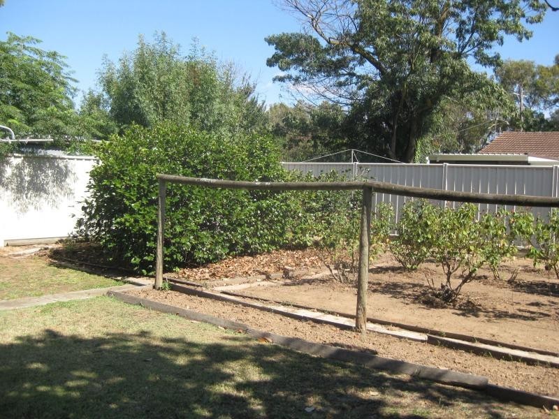 12 Amos Avenue, Benalla VIC 3672