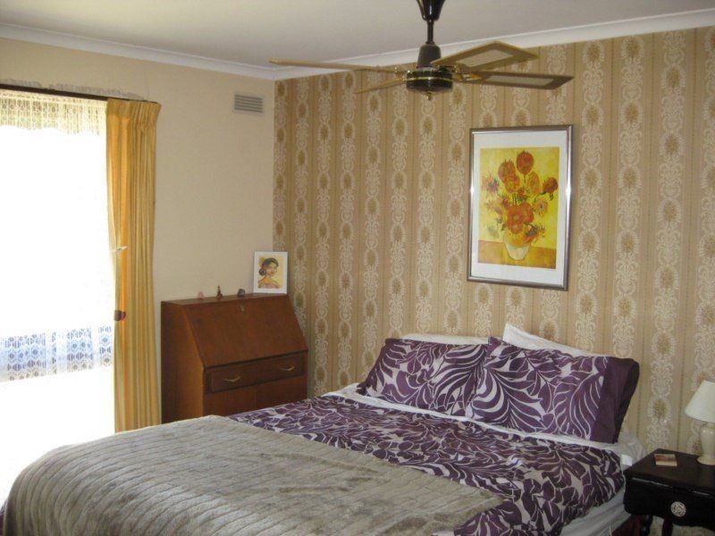 52 Monds Avenue, Benalla VIC 3672