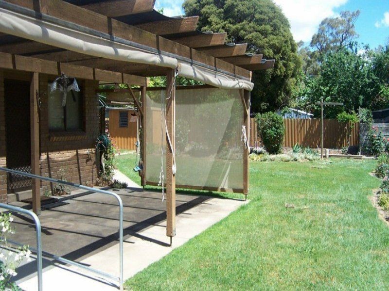 52 Monds Avenue, Benalla VIC 3672