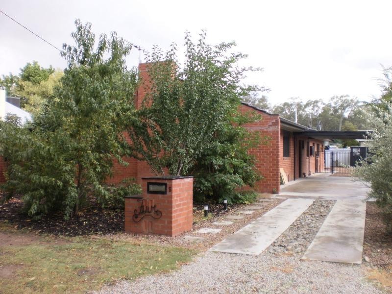 5 Garden Street, Benalla VIC 3672