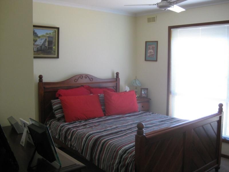 Unit 2/6 Mary Street, Benalla VIC 3672