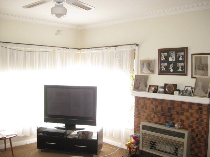 24 Cook Street, Benalla VIC 3672