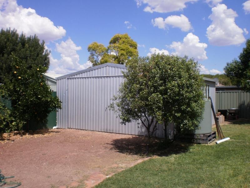 8 Calder Street, Benalla VIC 3672