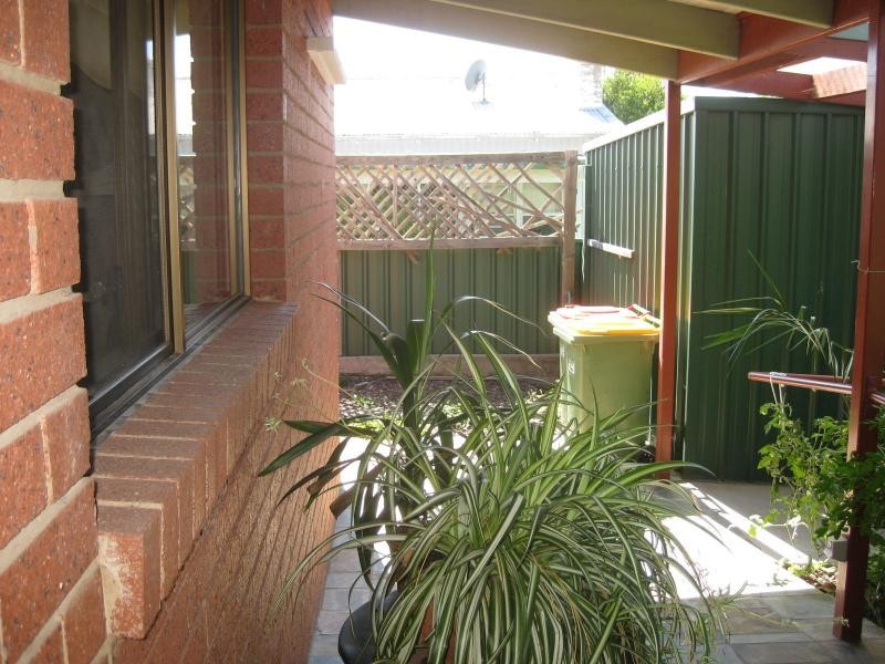 1/13 Killena Avenue, Benalla VIC 3672