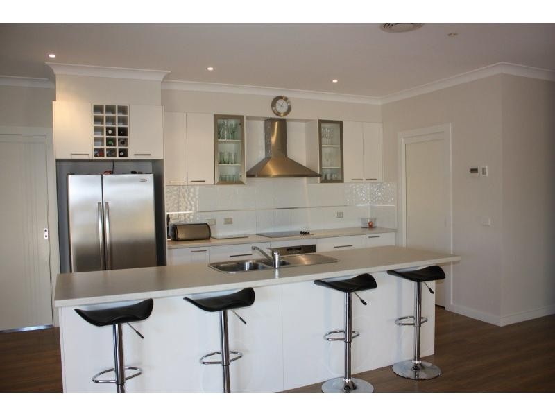 5 Ironbark Drive, Benalla VIC 3672