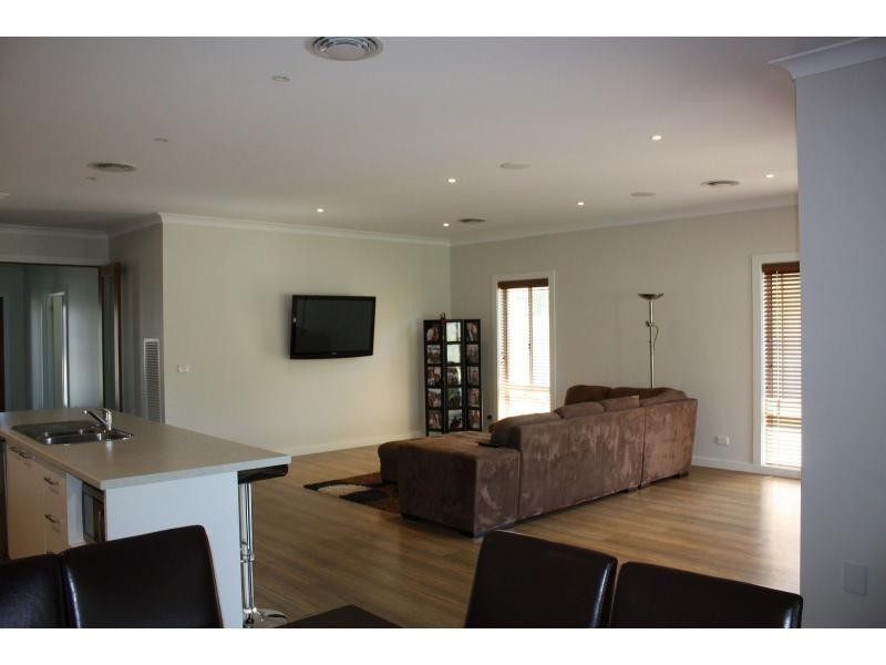 5 Ironbark Drive, Benalla VIC 3672