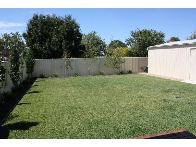 5 Ironbark Drive, Benalla VIC 3672