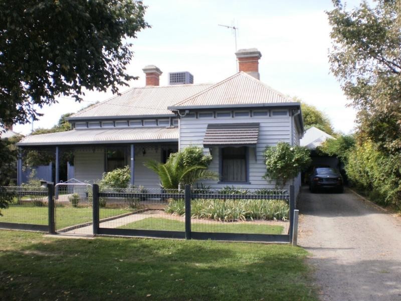 17 Smythe Street, Benalla VIC 3672