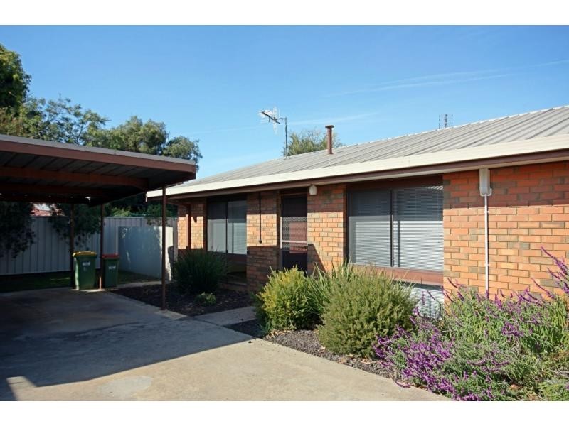 4/9 Carrier Street, Benalla VIC 3672