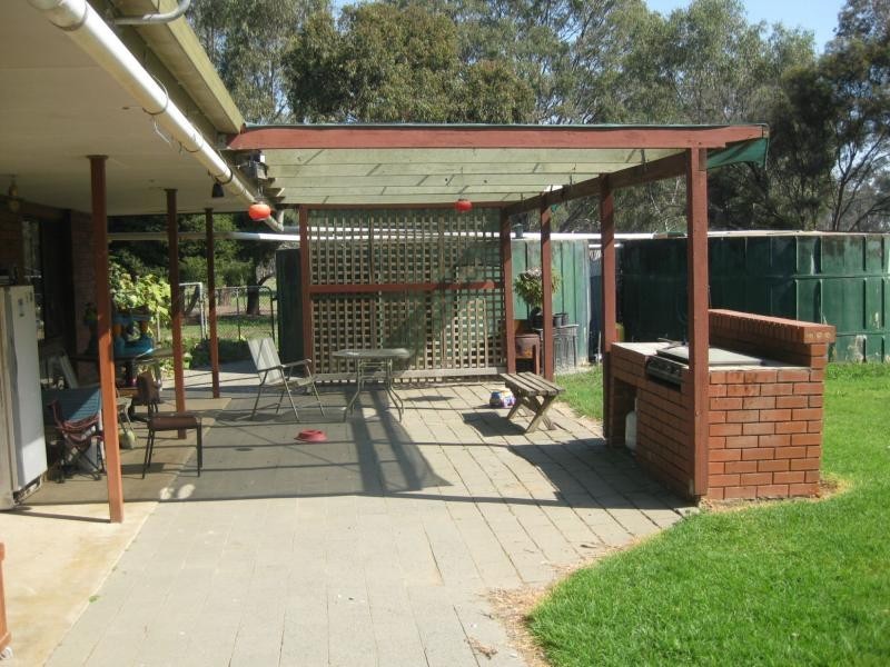 172 Basin Road, Benalla VIC 3672