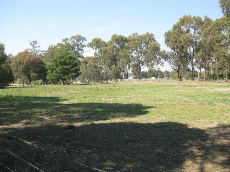 172 Basin Road, Benalla VIC 3672