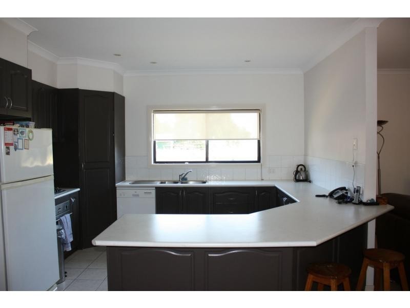 11 Robinson Court, Benalla VIC 3672